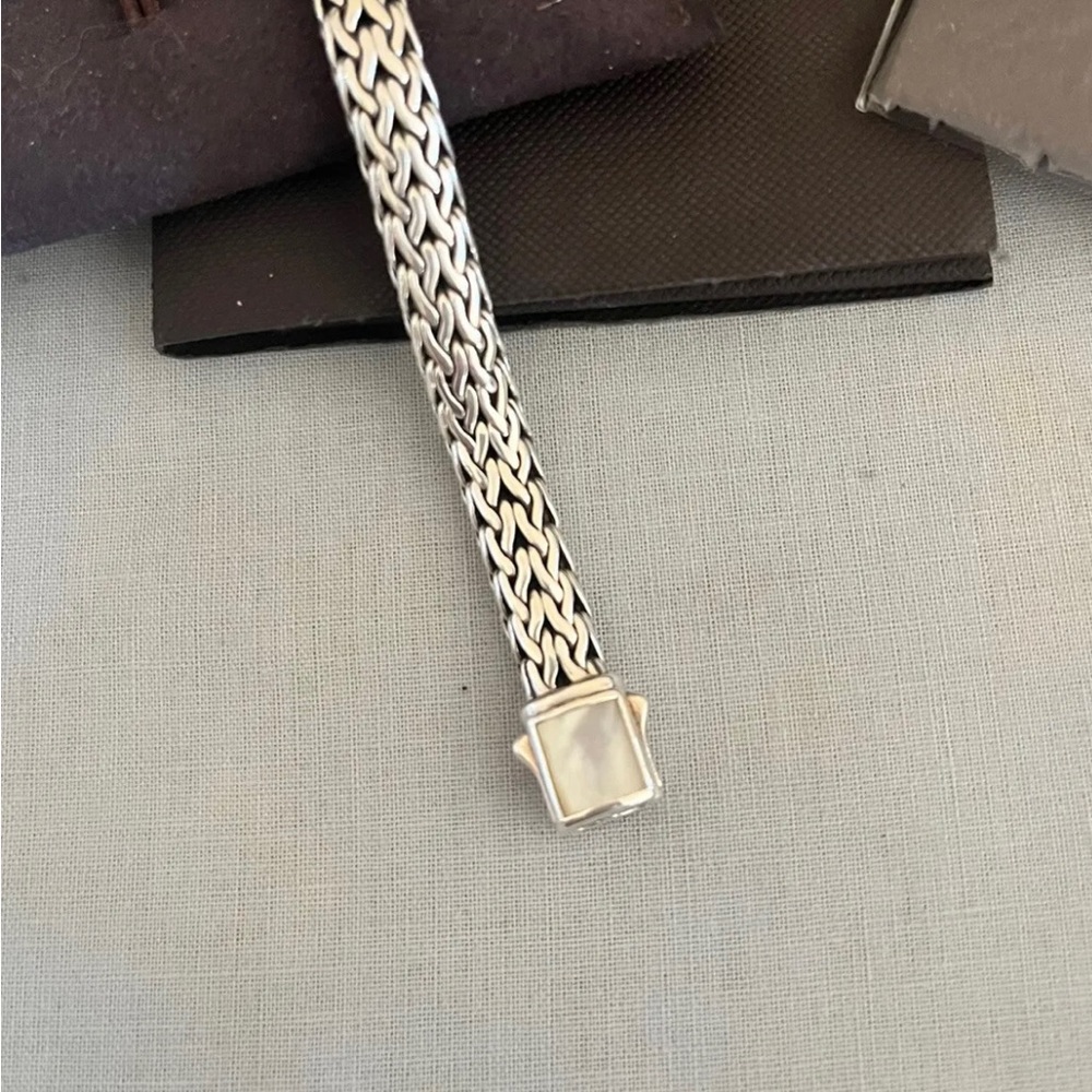 RARE REVERSIBLE John Hardy 7.5mm Silver Black Lava Mother of Pearl Bracelet Med